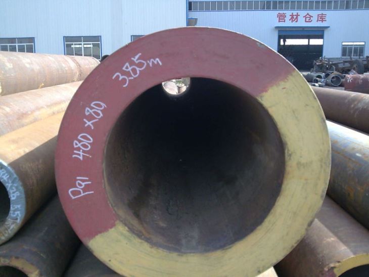 Alloy Steel Seamless Pipes and Tubes
